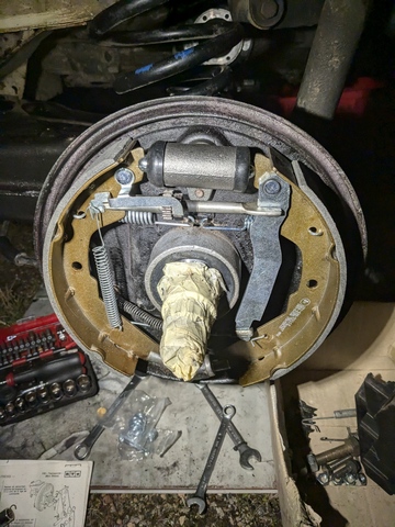 PXL_20241024_174038314.RAW-01.COVER.jpg